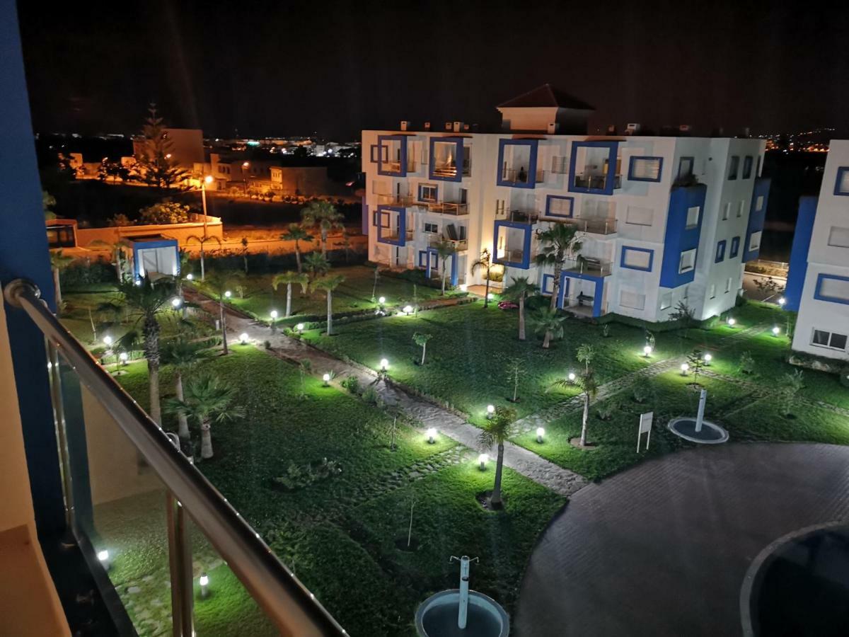 Kariat Cabo - Appartement Charmant, Climatise Avec Vue Piscine Кабо Негро Екстериор снимка